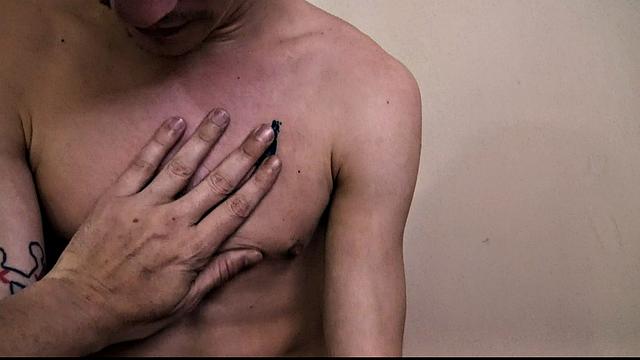 студент не выдержал нажима и сдался за бабки