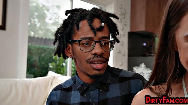 Nasty babes smashed by BBC in 4some