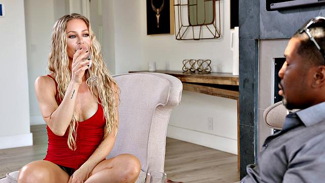 Cramming Blonde in The Shower