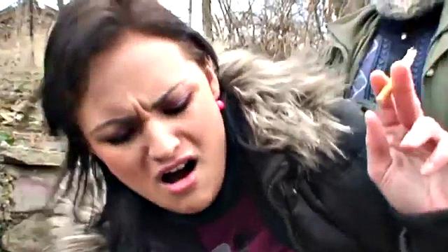 Smoking teen and old guy get it on outside