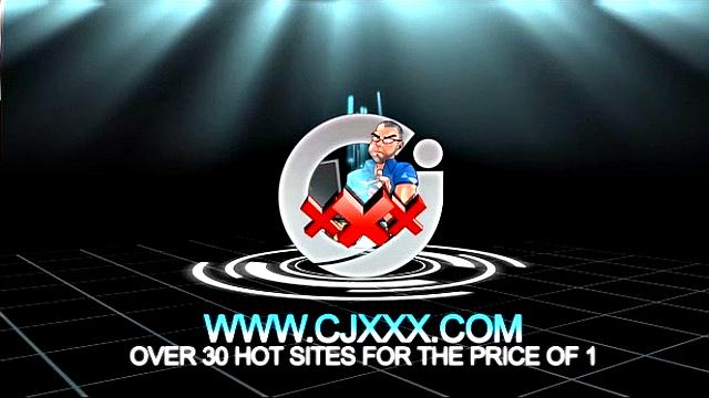 парень дрочит и кончает в одиночку