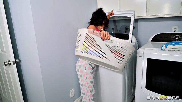 Pervy Panty-Stealing Guest