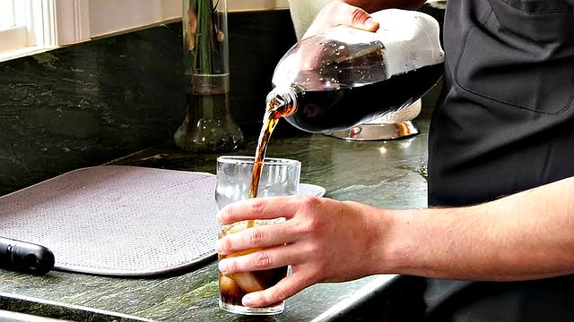 Olivia Austin Busty Blonde MILF Wants a Pussy Massage From Van Wylde Hardcore