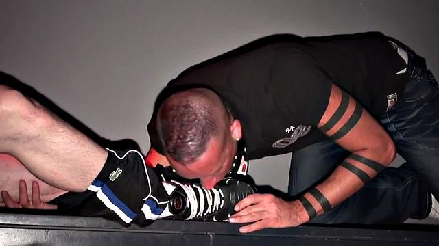 Sneakers fetish tattooed stud gets banged after BJ