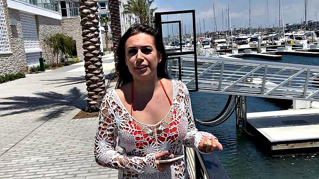 Tori gives a mouth massage