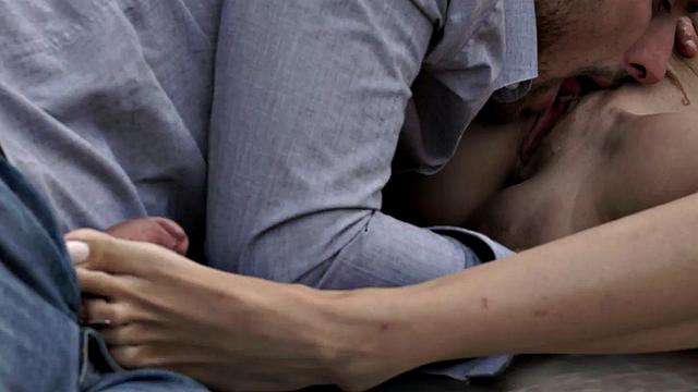 Gorgeous babe gives footjob to bf after oralsex