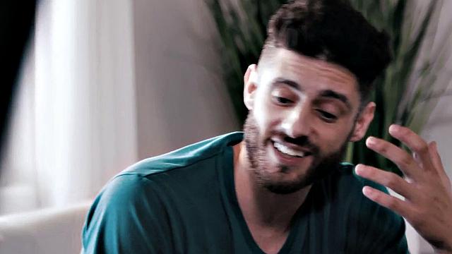 Папаша пошутил - заряжает волосатую падчерицу-ботаншу