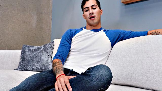 Tattooed solo stud wanks till cumshot after casting