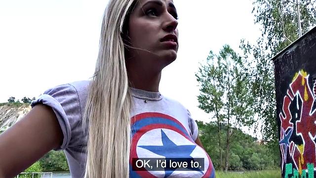 Big boobs babe seduced into outdoor sex and taking facial