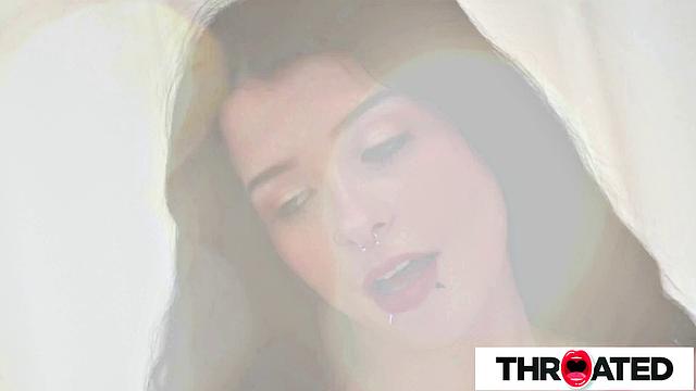 Throated - Hot Brunette Babe Gets Upside Down For Sloppy Deepthroating