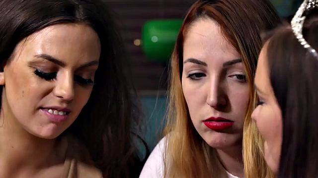 CFNM ladies enjoy sucking nice cock while talking dirty