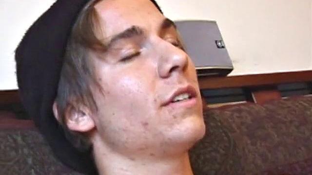 Брок и Майкл не могут оторваться друг от друга, страстно сосут член друг другу - гей страсть на пределе!