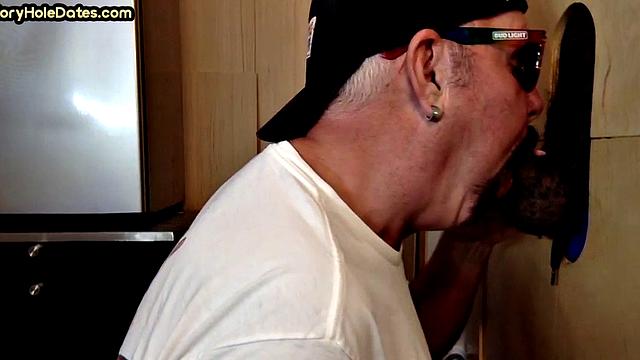 DILF deepthroats gloryhole cock of his BF