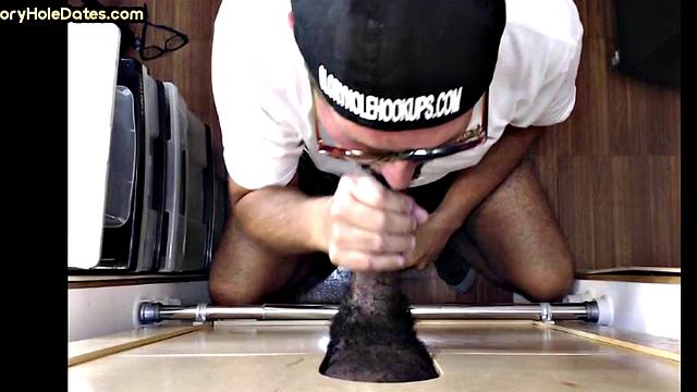 DILF deepthroats gloryhole cock of his BF