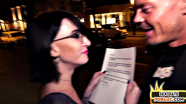 немецкая милфа трахается в отеле pov