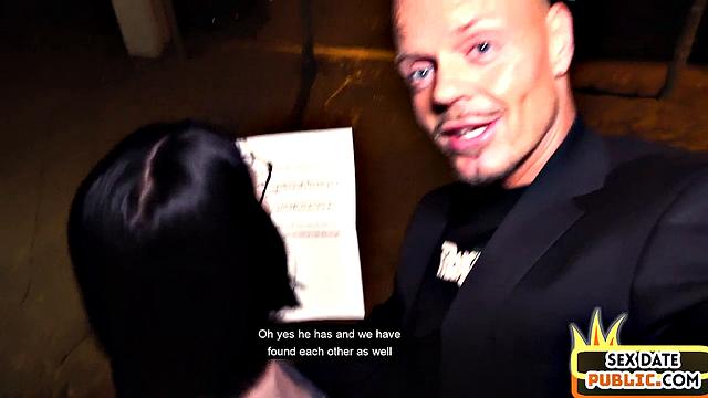 немецкая милфа трахается в отеле pov