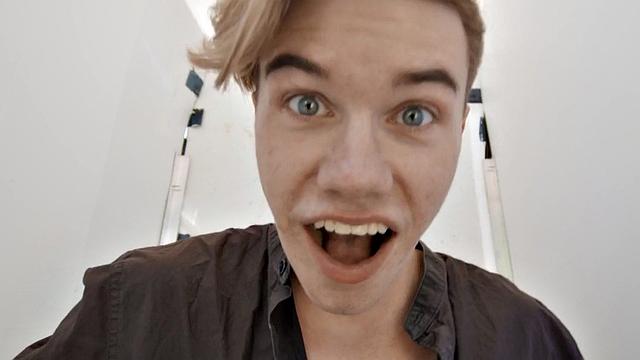 Skinny twink barebacks gloryhole BF in tiny asshole