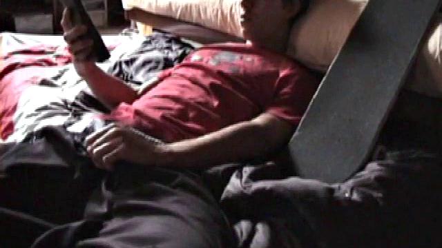 Jayden Parks his skateboard and lies down in front of the camera to begin his jerk off. Getting to his favorite spot, he begins rubbing himself, before releasing his hard dick.