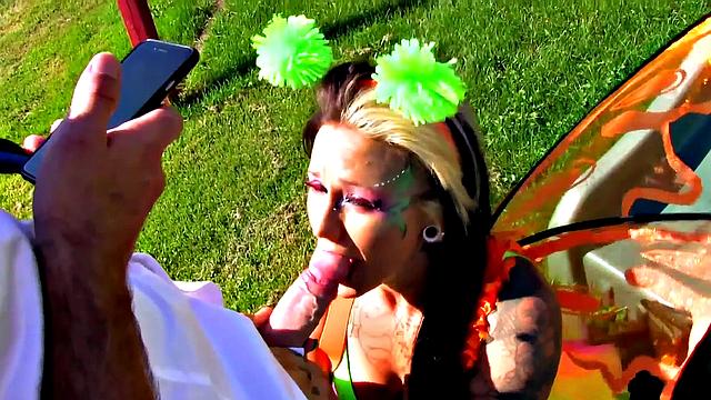 Cosplay Lily Fatale is a Naughty Pokemon