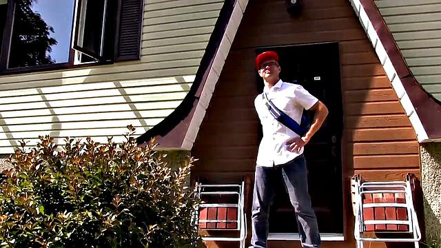 Cosplay Lily Fatale is a Naughty Pokemon