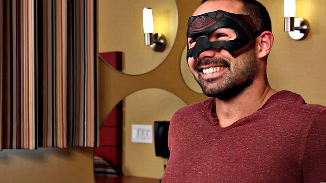 Masked muscled stud masturbates and cums at casting