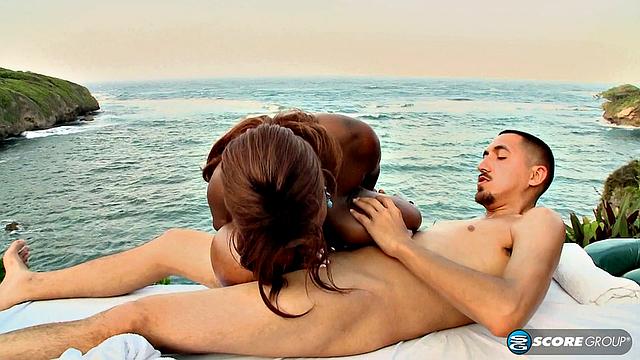 Miosotis' mammary massage