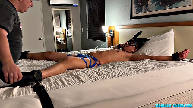 TKLFest '24: Bunny Gets Tickled in Vegas - Bunny & Matt