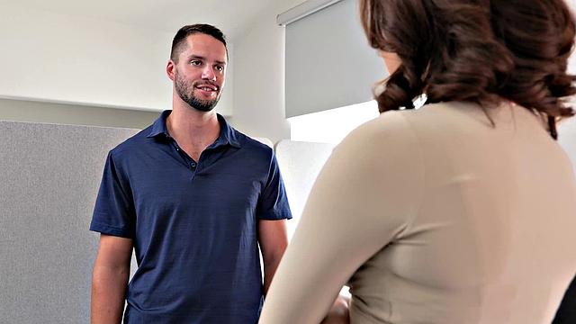 Sexy Freya Parker Is a great realtor and Dan joins the success