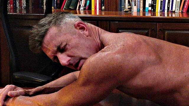 Mature gaydaddy bottom fucked in office by twink