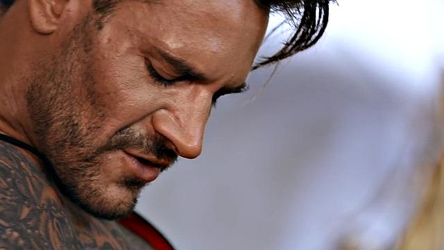 Gay dude fucks perverted stud in asshole in missionary