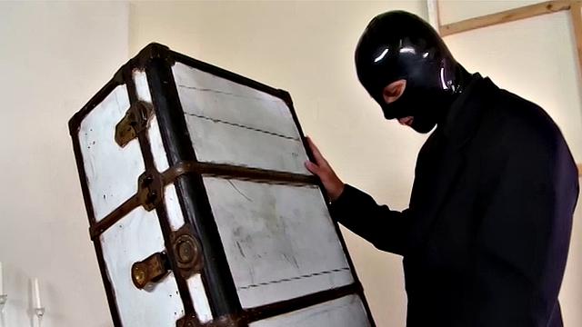 Latex Lucy in a Box! at LatexPussyCats!