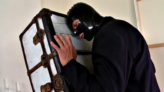 Latex Lucy in a Box! at LatexPussyCats!