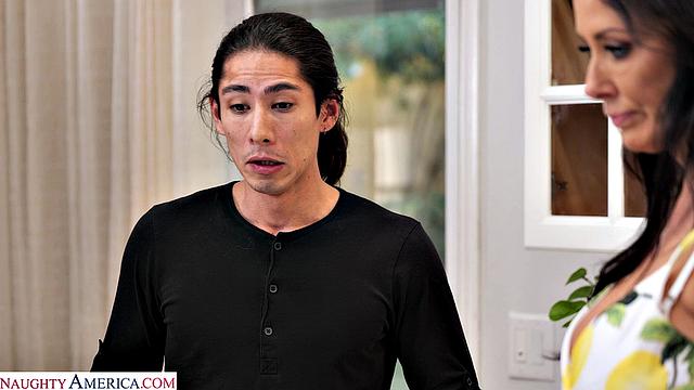 Big tit Milf Reagan Foxx burns off calories by banging her son's athletic friend