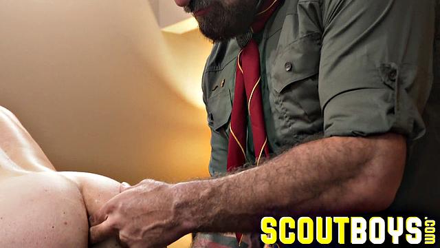 SCOUT MAXX - Chapter 1: The Pledge