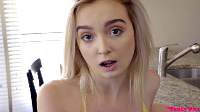 Family Breakfast - S4:E5