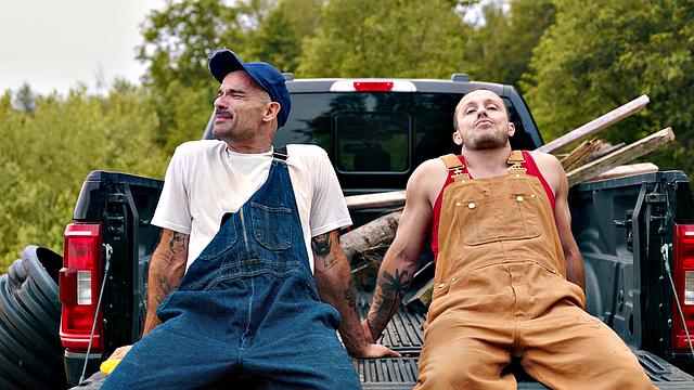 HETEROFLEXIBLE - It's Not Gay If It's Only 1 Time! Farmer Zack Mackay Is Doggy Fucked By Patron