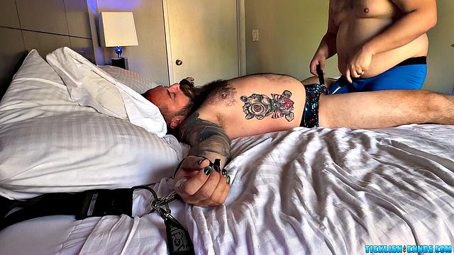 TKLFest '24: Ernie Gets Tickled in Vegas - Ernie & Matt