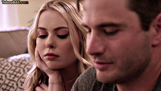 Stunning blonde cockriding 3some