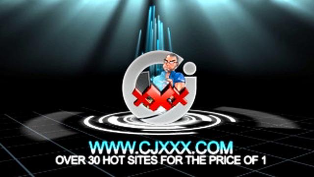 Levi Davis Jerks Off With Toy