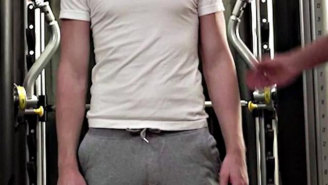 Barebacking twunk joins gym DILFS in 3way action after BJ