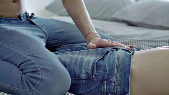 Handsome twink riding bareback before facial