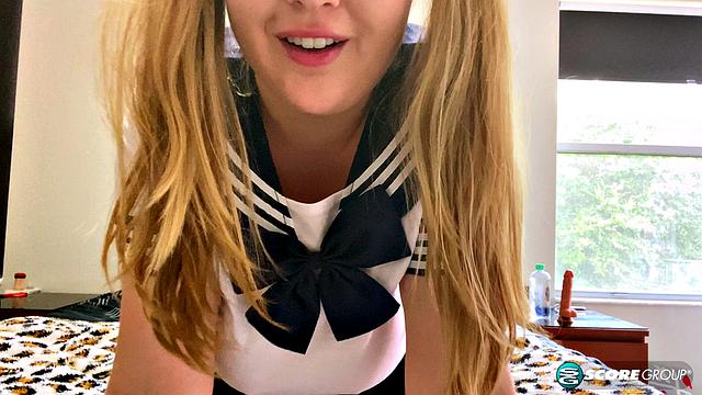 Emma Shay: Bodacious Chick-Next-Door