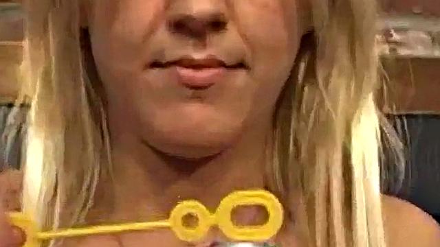 Lexy Lohan with Bubbles on Body