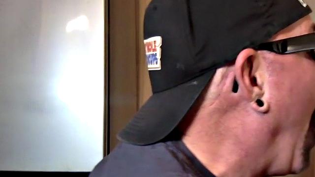 Gloryhole DILF fucked in homemade closeup video