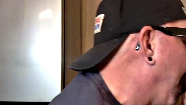 Gloryhole DILF fucked in homemade closeup video