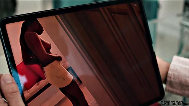 Томми Пистол жарко трахает зрелую падчерицу Дестини Мира в спальне жены!