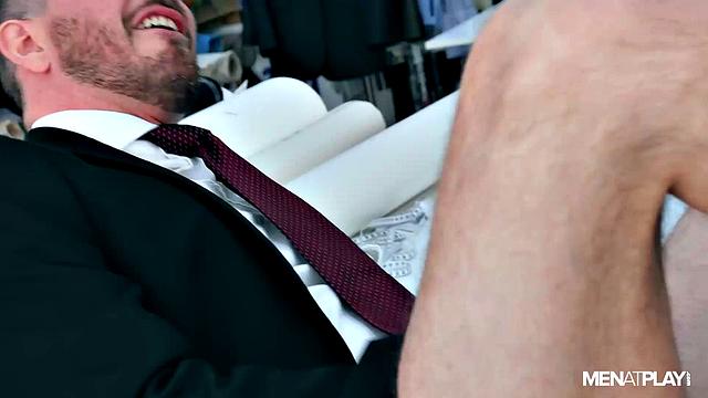 Franky Fox Visits the Tailor