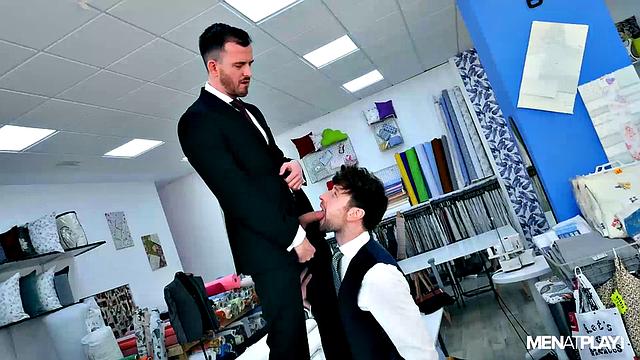 Franky Fox Visits the Tailor