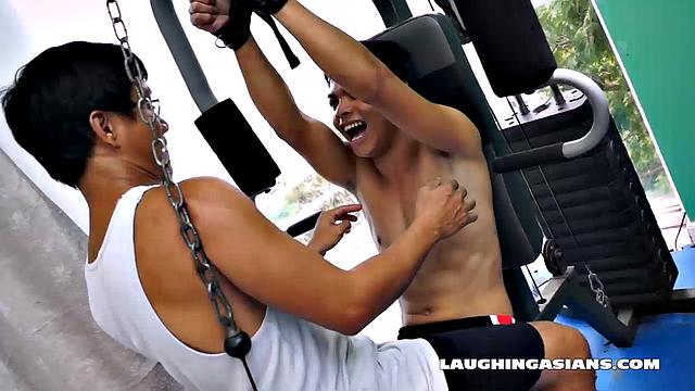 Vahn's Ticklish Session