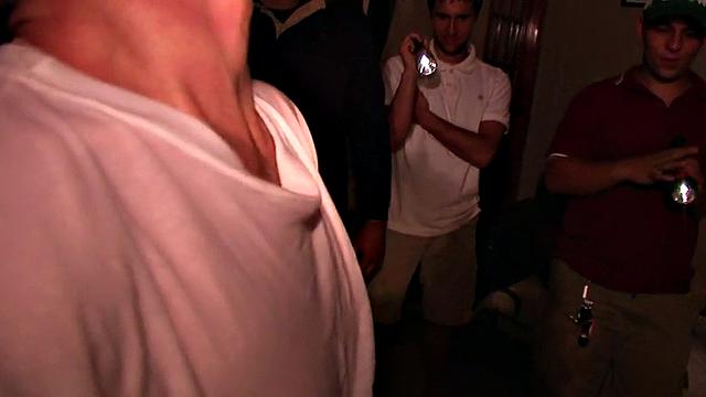 Blindfolded str8 stud fucked by frat in voyeur action